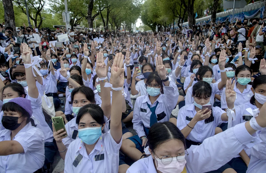 thaistudents.png