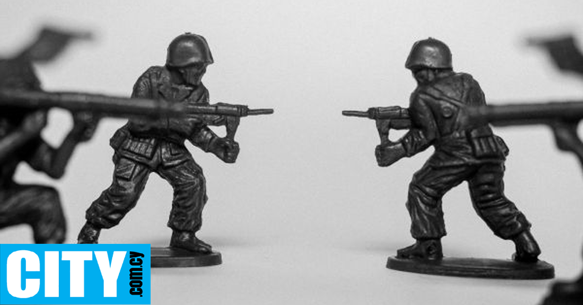 &Tau;&alpha; &kappa;ό&sigma;&tau;&eta; &kappa;&alpha;&iota; &omicron;&iota; &epsilon;&pi;&iota;&pi;&tau;ώ&sigma;&epsilon;&iota;&sigmaf; &epsilon;&nu;ό&sigmaf; &pi;&omicron;&lambda;έ&mu;&omicron;&upsilon; &pi;&omicron;&upsilon; &sigma;&upsilon;&mu;&pi;&lambda;&eta;&rho;ώ&nu;&epsilon;&iota; &sigma;ή&mu;&epsilon;&rho;&alpha; έ&nu;&alpha;&nu; &mu;ή&nu;&alpha;