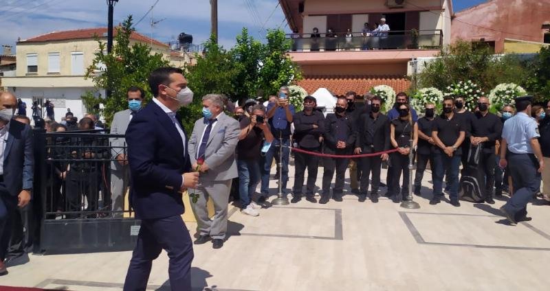tsipras-galatas.jpg