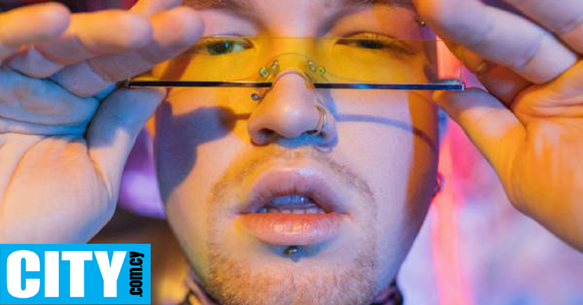 Ναρκισσιστής και ιδεοψυχαναγκαστικός